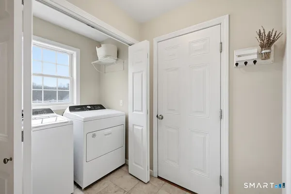 $539,900 | 555 Wall Street, Hebron, CT 06248