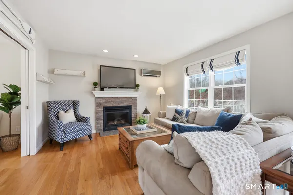 $539,900 | 555 Wall Street, Hebron, CT 06248