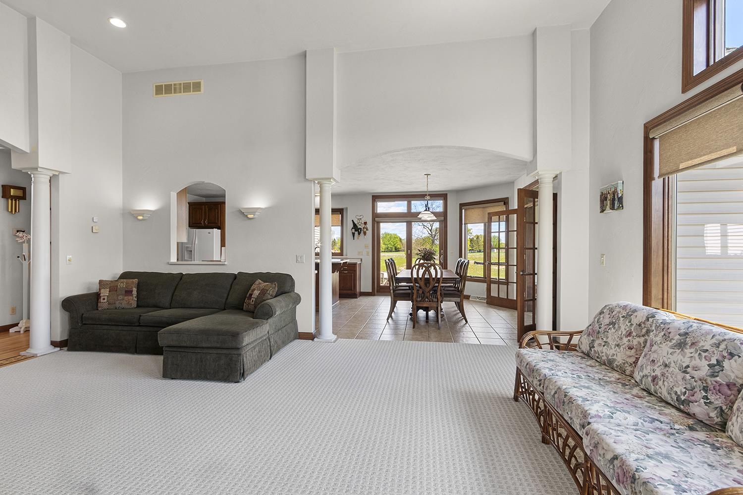 W7415 Ridgetop Drive Neenah, WI 54956 - Photo 5 of 55