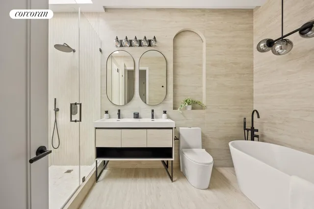 $2,495,000 | 24 Belvidere Street | Bushwick