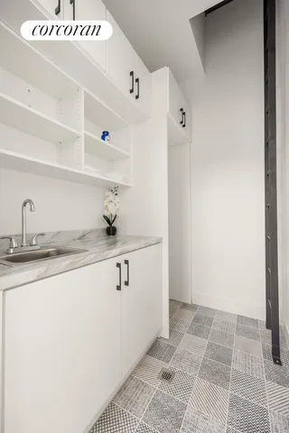 $2,495,000 | 24 Belvidere Street | Bushwick