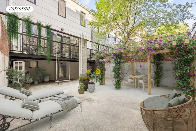$2,495,000 | 24 Belvidere Street | Bushwick