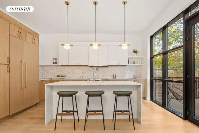 $2,495,000 | 24 Belvidere Street | Bushwick