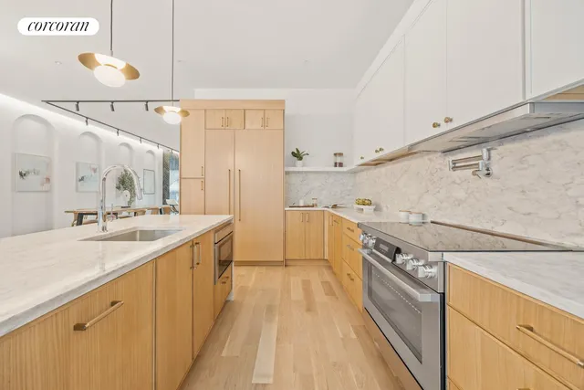 $2,495,000 | 24 Belvidere Street | Bushwick