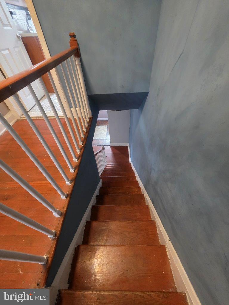 2211 Echodale Avenue Baltimore, MD 21214 - Photo 21 of 30 a view of entryway