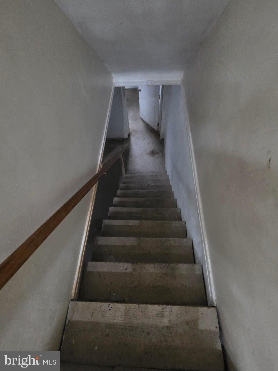 2211 Echodale Avenue Baltimore, MD 21214 - Photo 23 of 30 a view of entryway