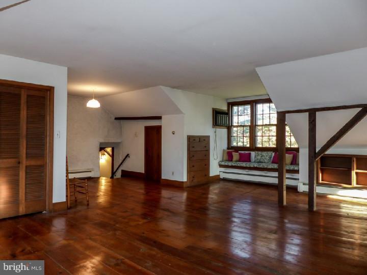 2409 Durham Road Buckingham, PA 18902 - Photo 14 of 15 Gallery Image 14