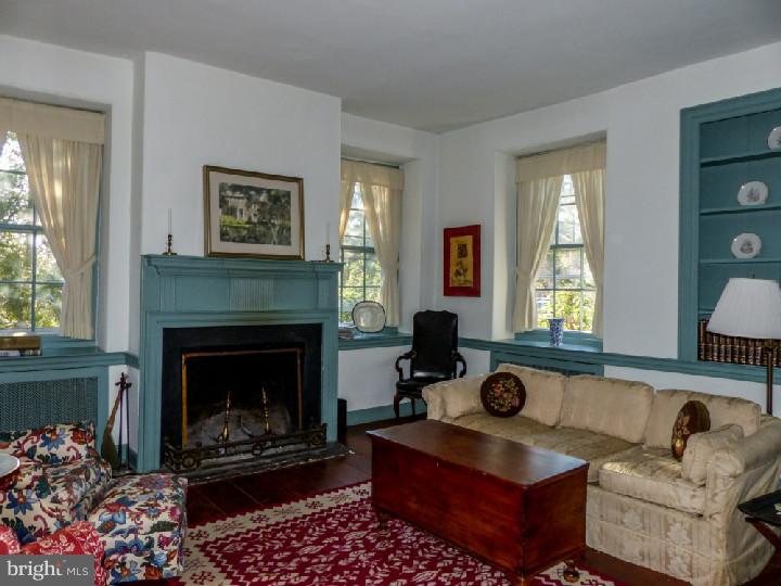 2409 Durham Road Buckingham, PA 18902 - Photo 7 of 15 Gallery Image 7