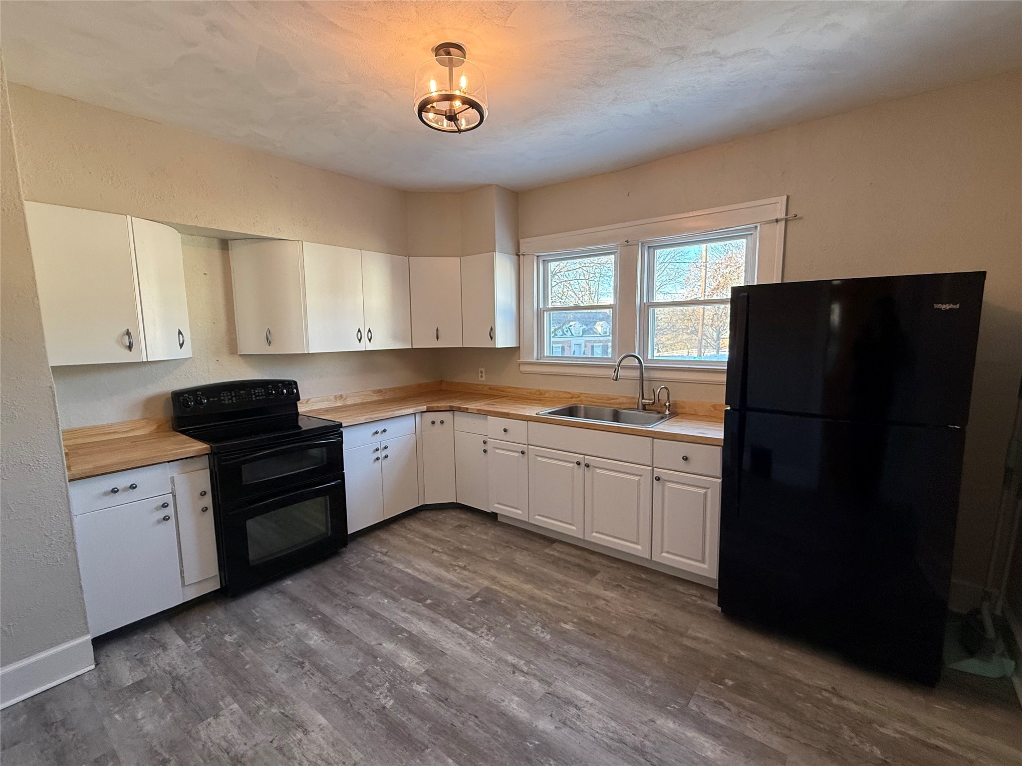 218 Riverside Drive Binghamton, NY 13905 - Photo 11 of 23