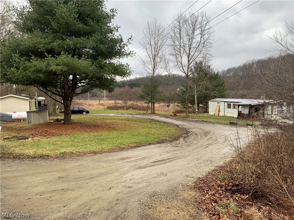 157-159 Arrow Road Carrollton, OH 44615 - Photo 2 of 6 Gallery Image 2