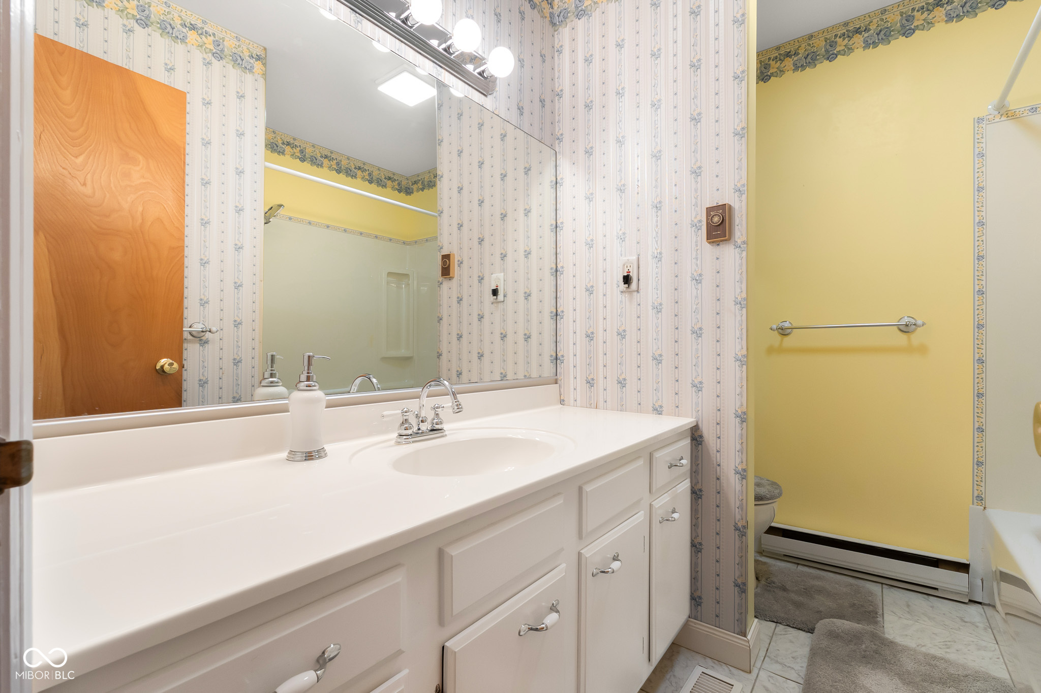3030 Flintwood Drive Columbus, IN 47203 - Photo 29 of 58