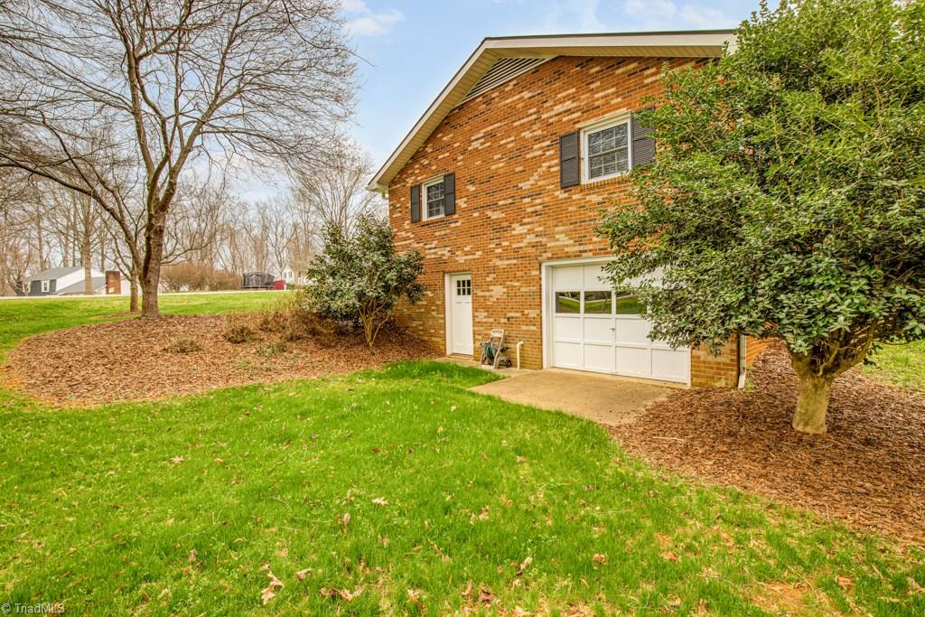 164 Aaron Road Elkin, NC 28621 - Photo 22 of 30 Gallery Image 22