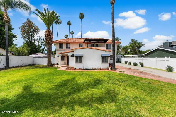 $1,300,000 | 7431 Vanalden Avenue, Reseda, CA 91335