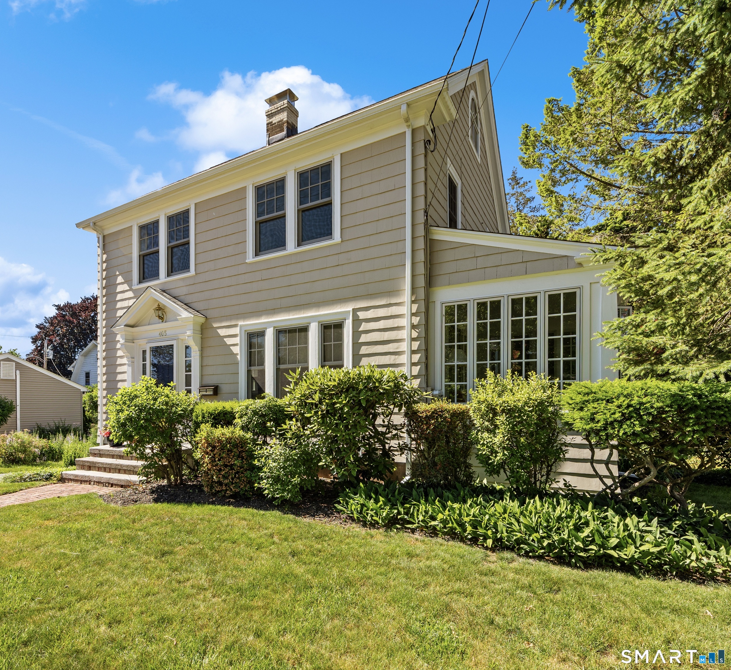 405 Fort Hale Road New Haven, CT 06512 - Photo 2 of 33