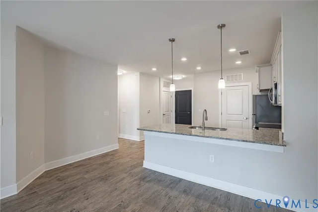 $295,000 | 10530 Stony Blf Drive, Unit 103, Ashland, VA 23005