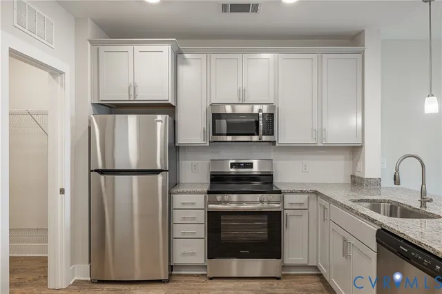 $295,000 | 10530 Stony Blf Drive, Unit 103, Ashland, VA 23005