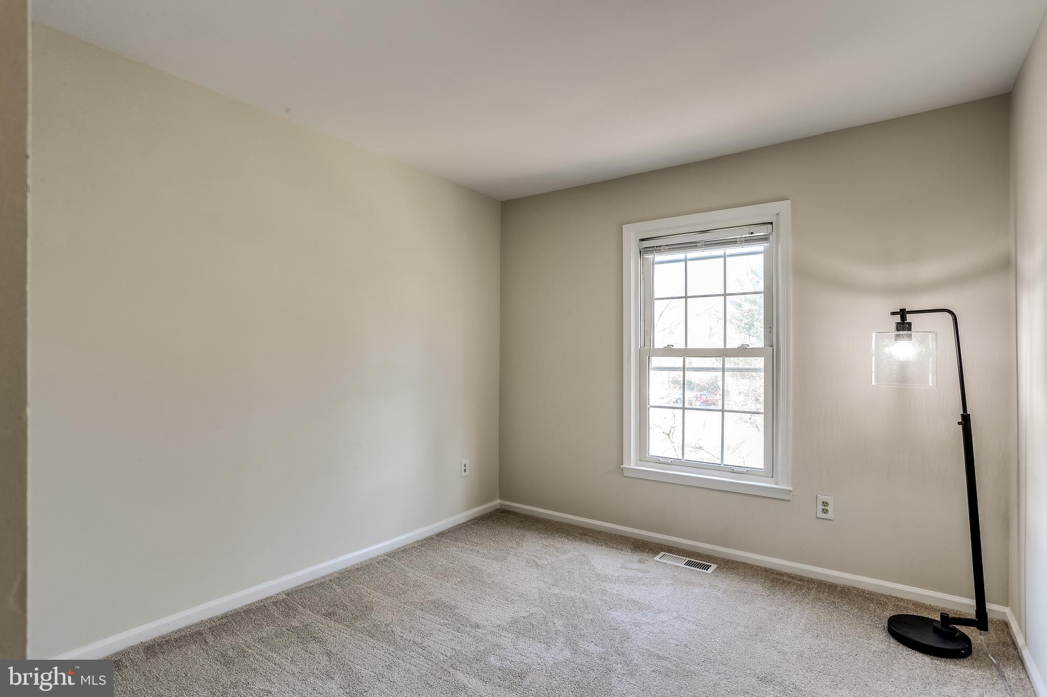 1531 Tanyard Hill Road Gaithersburg, MD 20879 - Photo 19 of 28