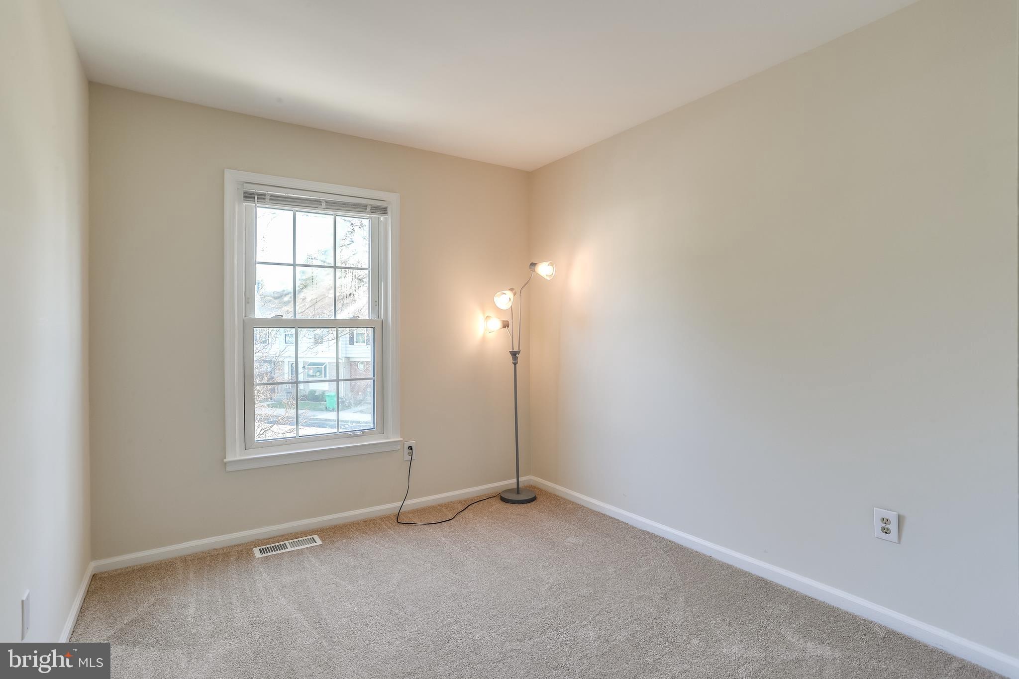 1531 Tanyard Hill Road Gaithersburg, MD 20879 - Photo 20 of 28