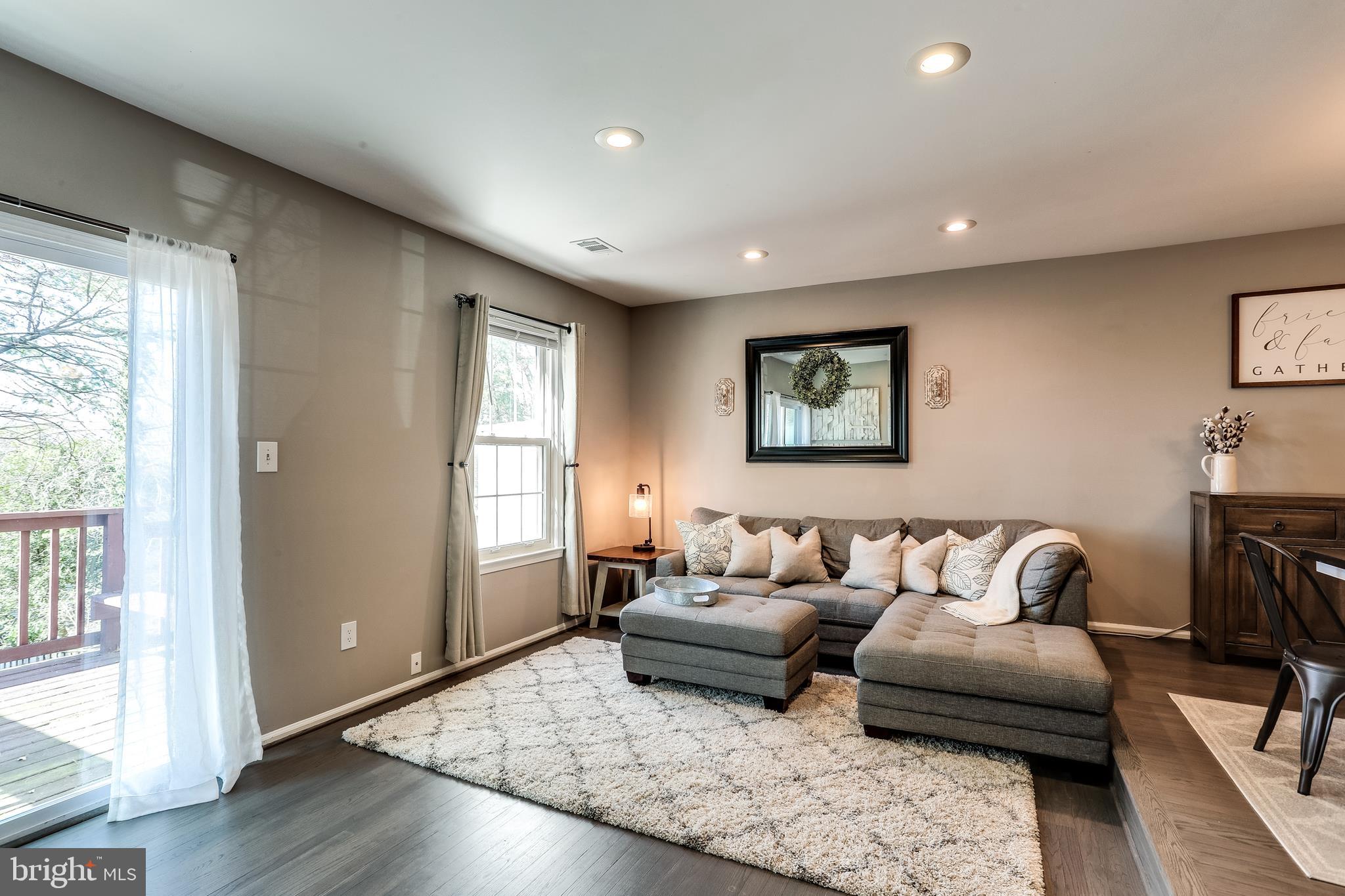 1531 Tanyard Hill Road Gaithersburg, MD 20879 - Photo 8 of 28