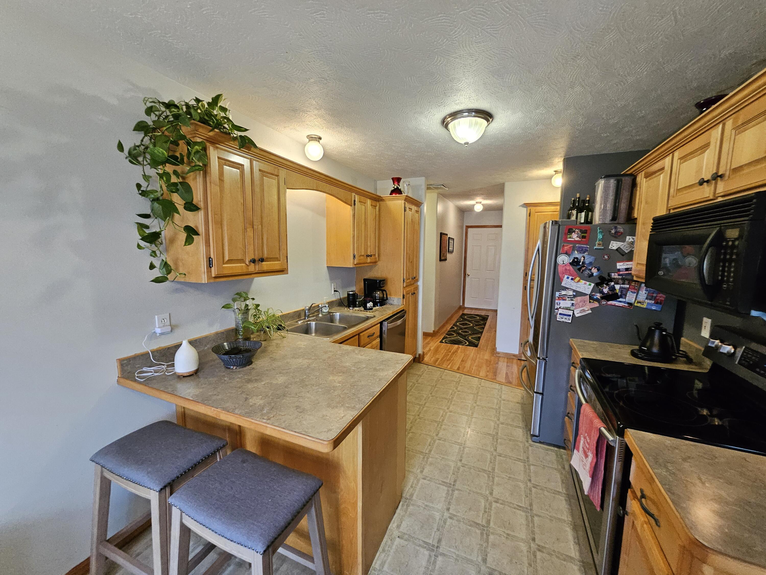 102 Kingsley Drive Monett, MO 65708 - Photo 9 of 40 20260306_161202
