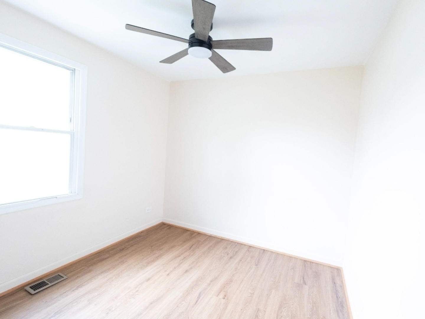 1135 Williamsburg Road Country Club Hills, IL 60478 - Photo 14 of 32