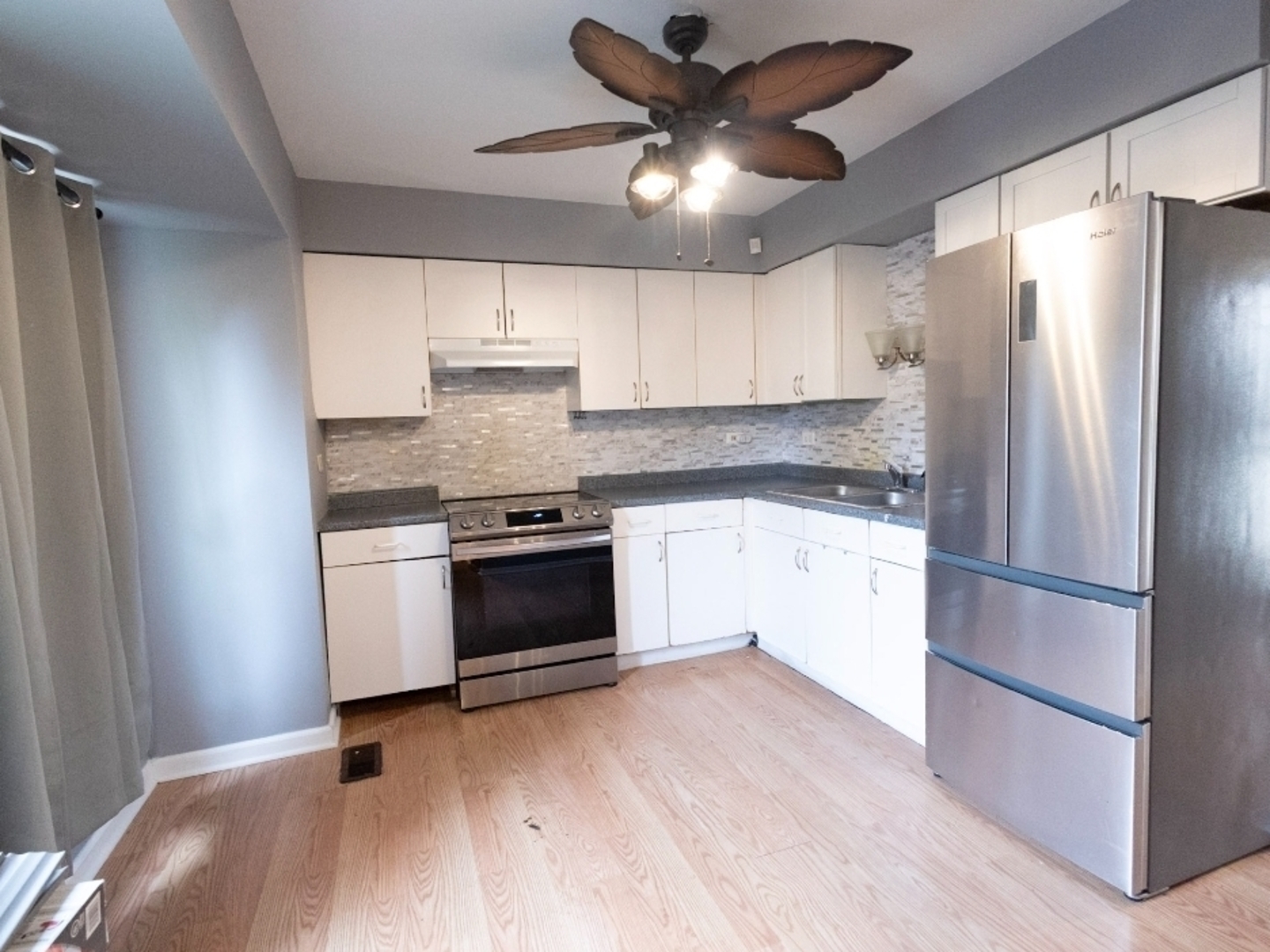 1135 Williamsburg Road Country Club Hills, IL 60478 - Photo 5 of 32