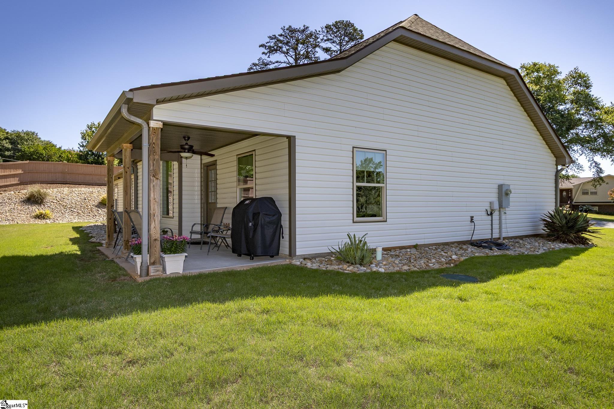 503 Little John Trail Anderson, SC 29621 - Photo 10 of 43