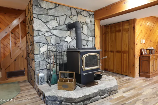 $729,000 | 105 Pine Lane, Horicon, NY 12808