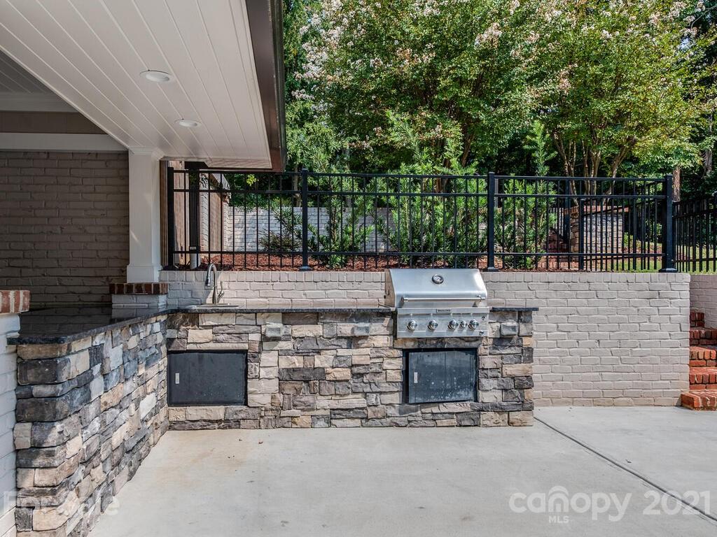 5923 Sharon View Road Charlotte, NC 28226 - Photo 35 of 44