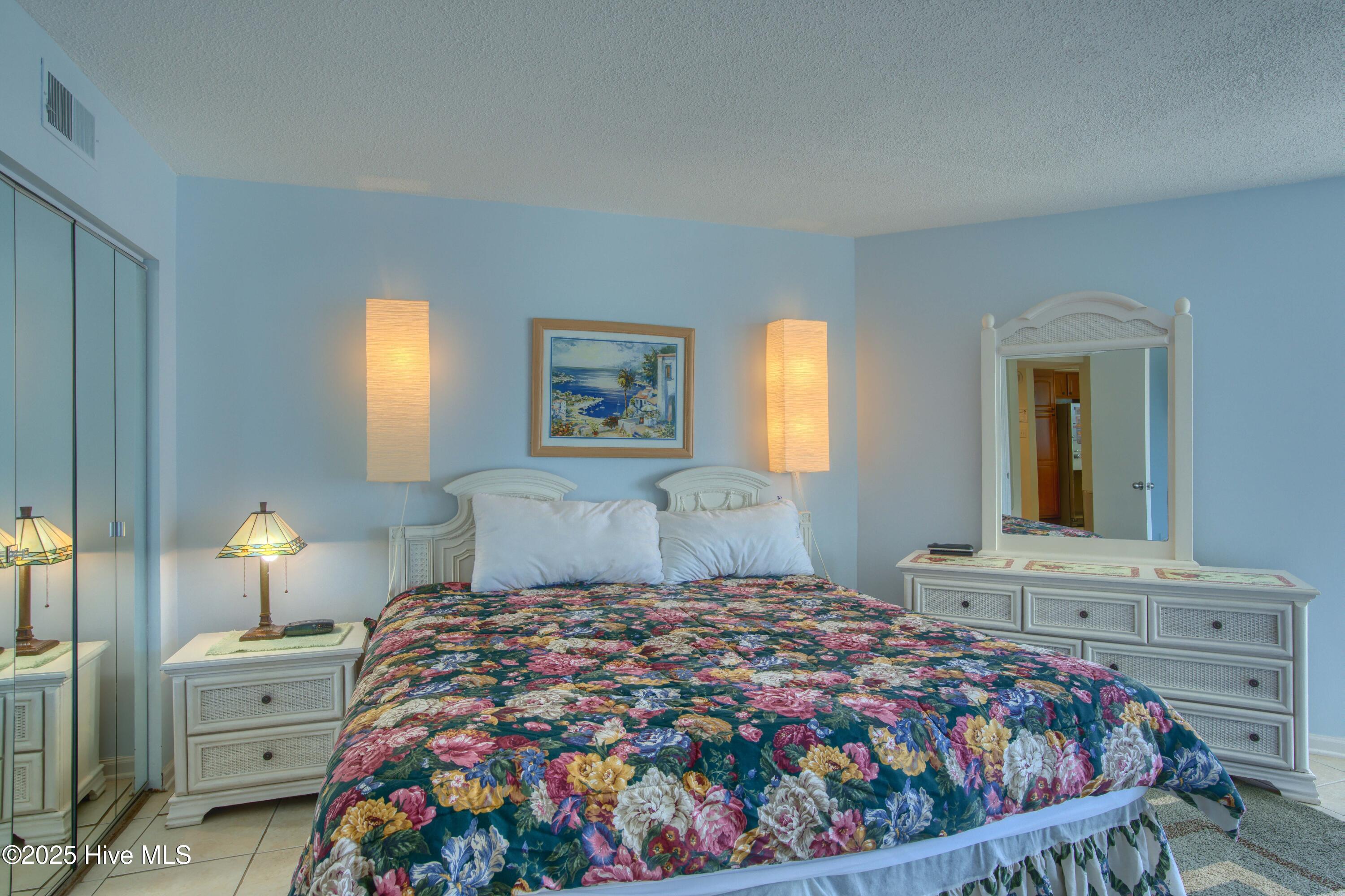 2000 New River Inlet Road, Unit 3303 North Topsail Beach, NC 28460 - Photo 20 of 28 3303 St. Regis - Interior - Edited_7