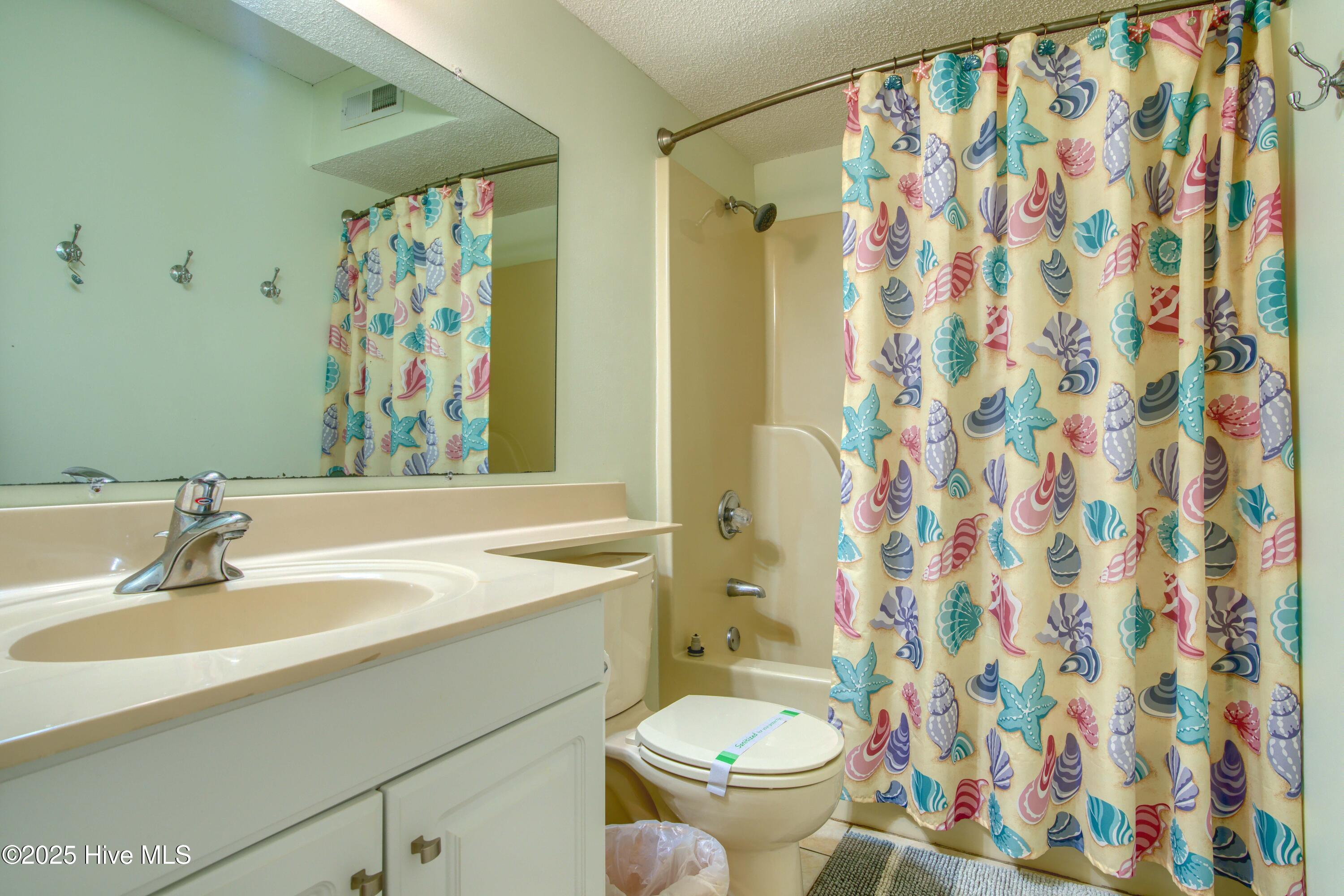 2000 New River Inlet Road, Unit 3303 North Topsail Beach, NC 28460 - Photo 24 of 28 3303 St. Regis - Interior - Edited_1