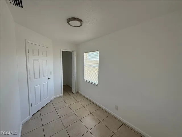 $1,250 | 11431 Char Ann Drive, Unit 5, Fort Myers, FL 33908