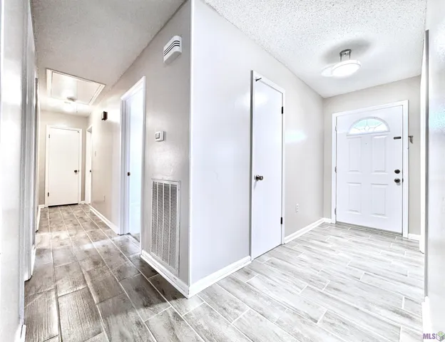 $1,950 | 4738 Woodlyn Drive, Baton Rouge, LA 70816