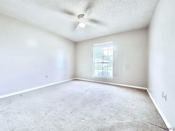 $1,800 | 4738 Woodlyn Drive, Baton Rouge, LA 70816