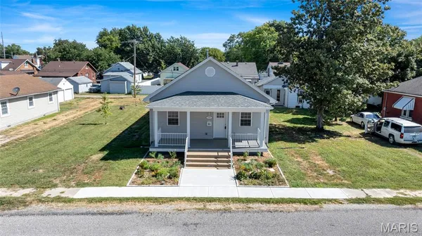 $259,000 | 526 State Street, Dupo, IL 62239