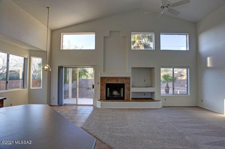 8158 East Quartz Ridge Drive Tucson, AZ 85715 - Photo 1 of 35