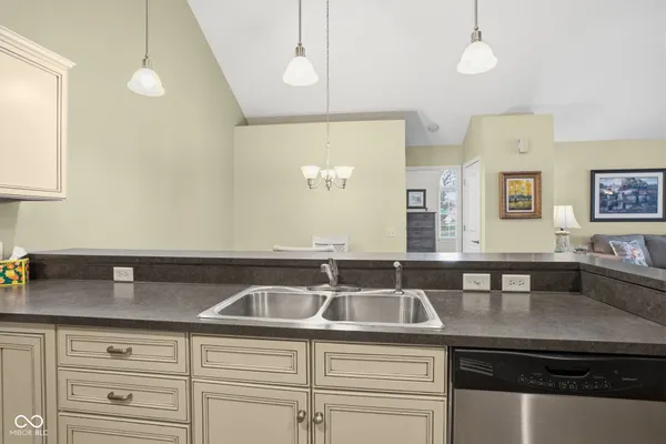 $340,000 | 1157 Remarkable Place, Greenfield, IN 46140