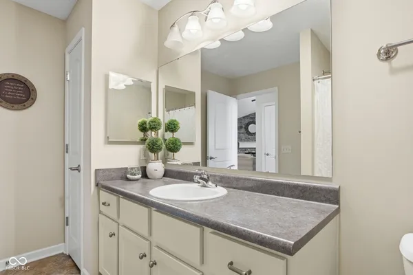 $340,000 | 1157 Remarkable Place, Greenfield, IN 46140