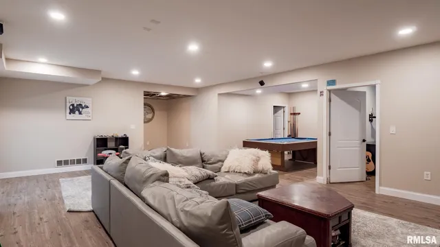 $495,000 | 7512 Southway Court, Payson, IL 62360