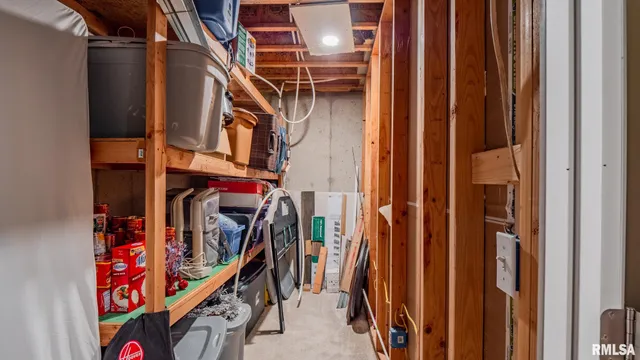 $495,000 | 7512 Southway Court, Payson, IL 62360