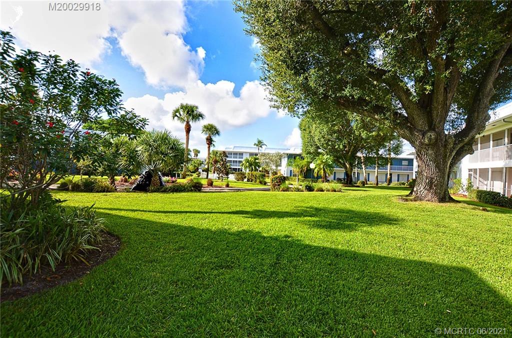 1852 Southwest Palm City Road, Unit 204 Stuart, FL 34994 - Photo 4 of 27 Gallery Image 4
