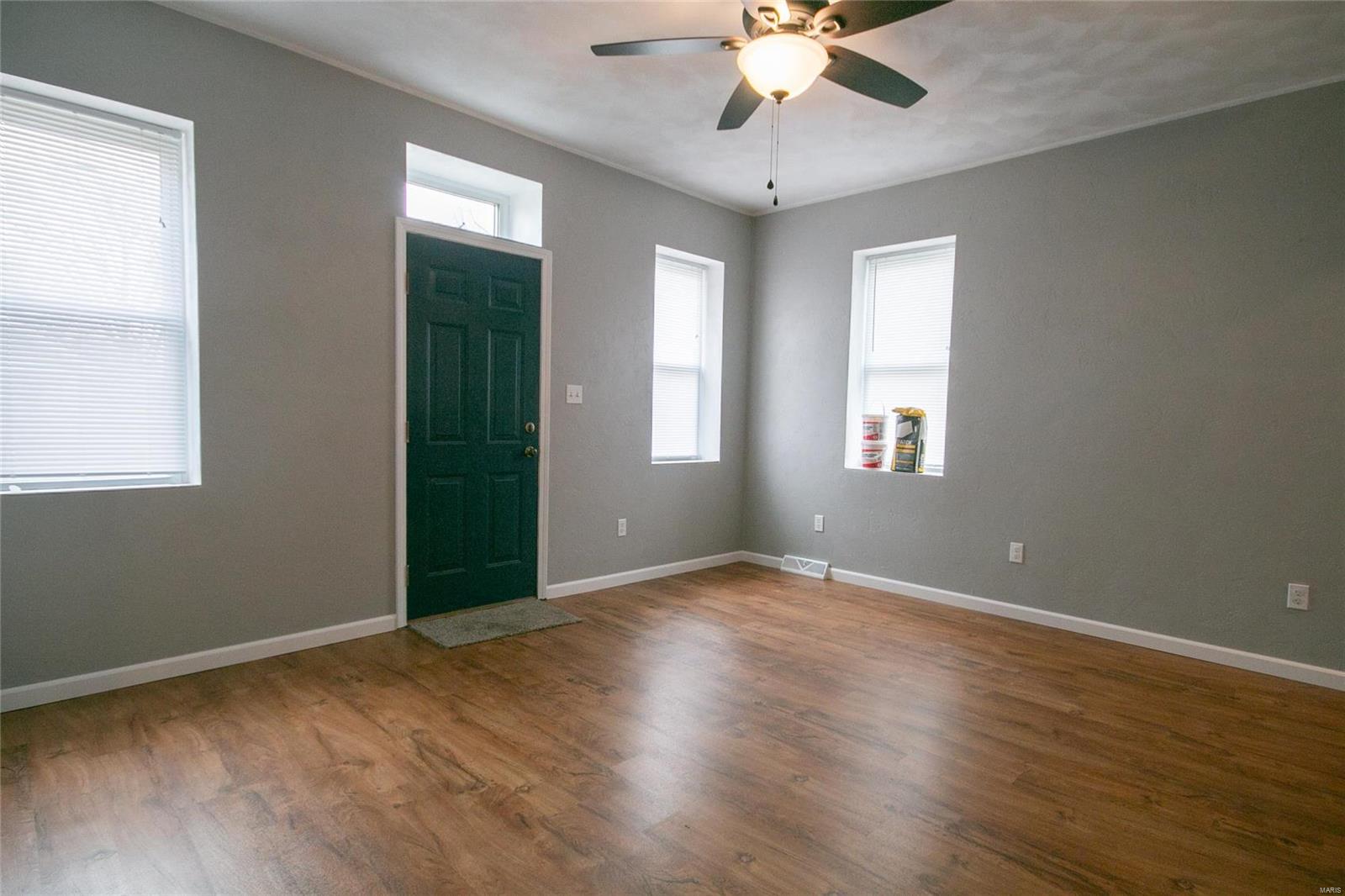 623 Morrison Avenue Waterloo, IL 62298 - Photo 2 of 47 Gallery Image 2
