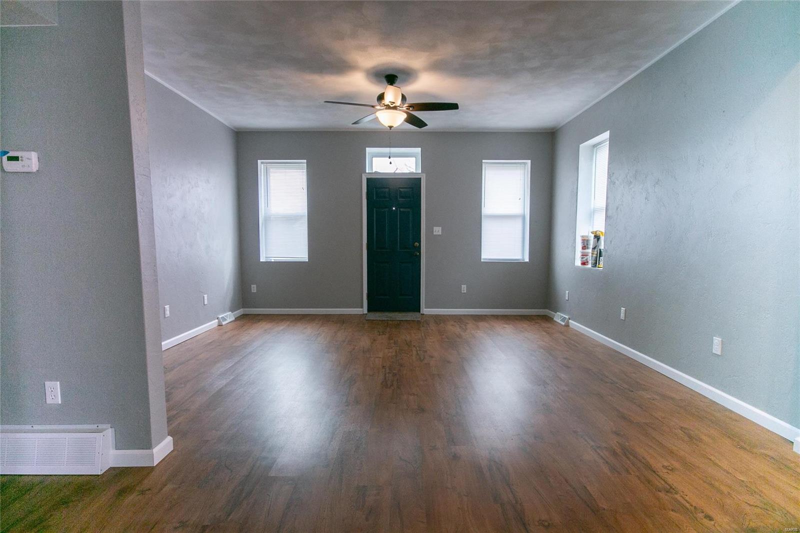 623 Morrison Avenue Waterloo, IL 62298 - Photo 3 of 47 Gallery Image 3