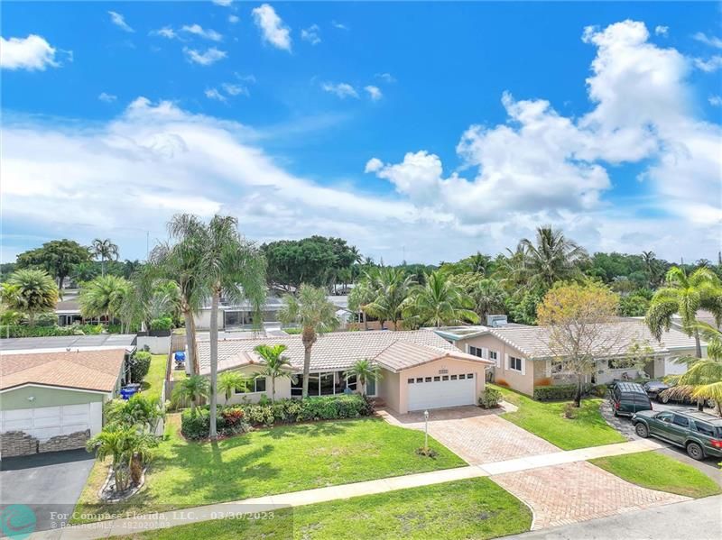 5206 Cleveland Street Hollywood, FL 33021 - Photo 41 of 49 a view of an outdoor space yard patio and entertaining space
