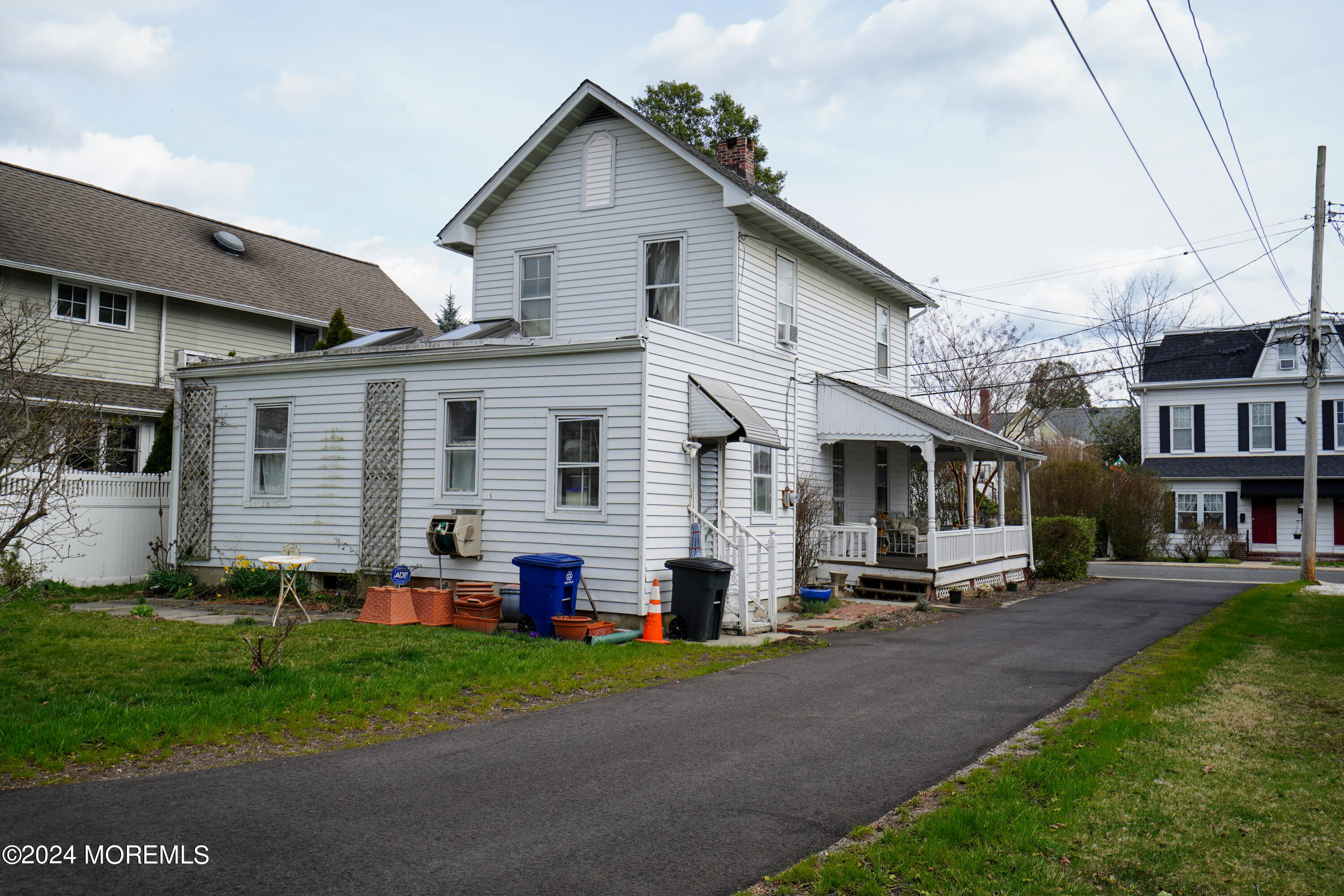 1719 Beverly Avenue Spring Lake Heights, NJ 07762 - Photo 7 of 21 a view of a yard in front of house