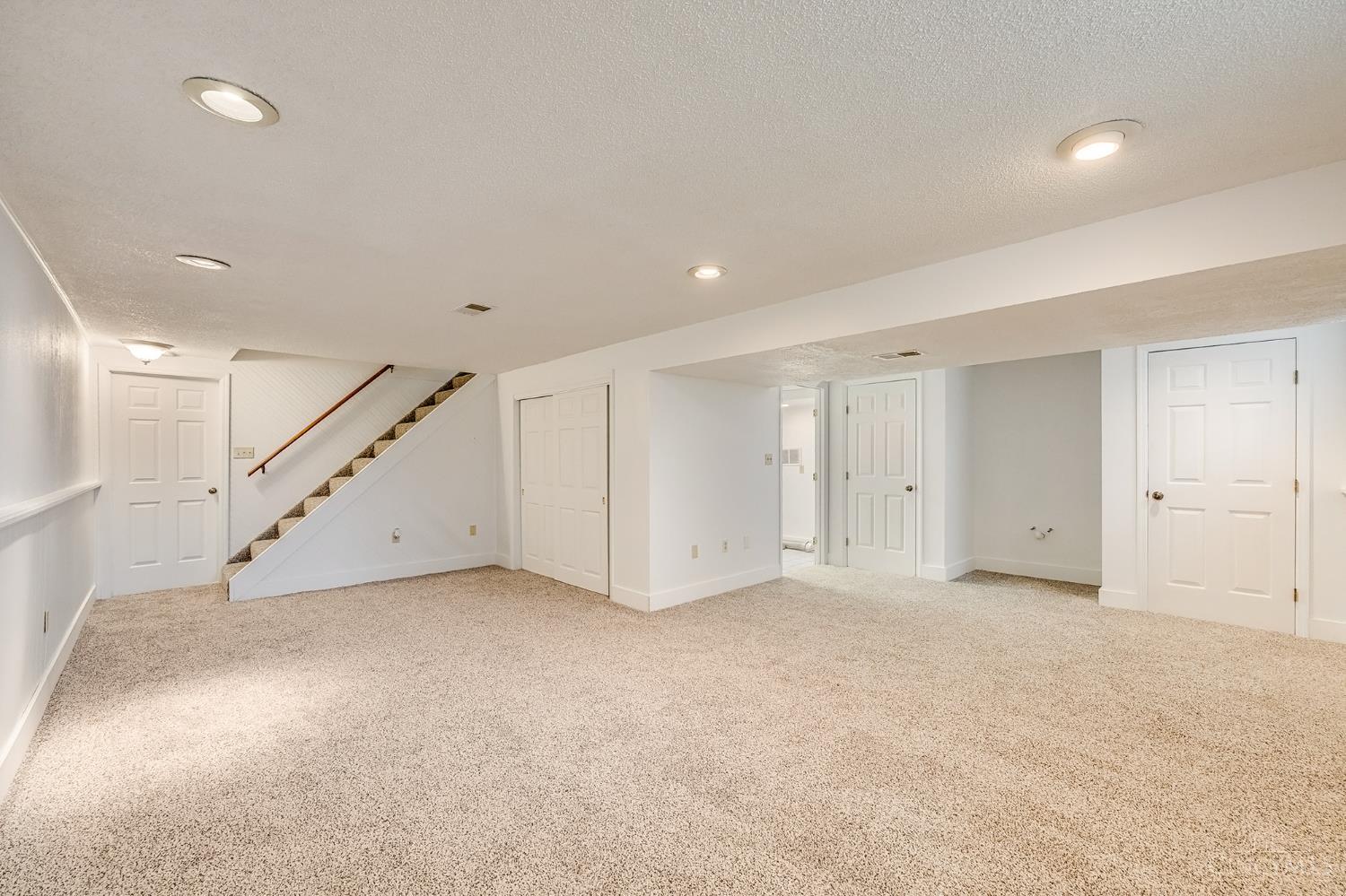 10495 Pottinger Road Cincinnati, OH 45251 - Photo 46 of 63