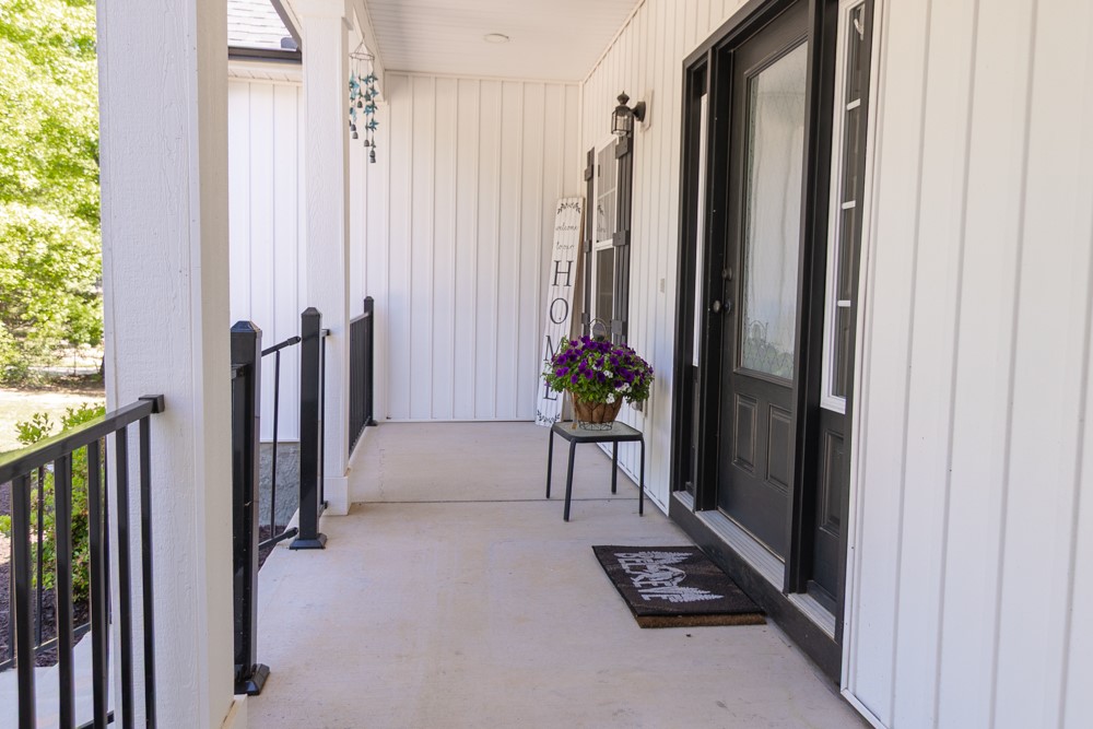 136 Maret Road Townville, SC 29689 - Photo 6 of 42 Front Porch