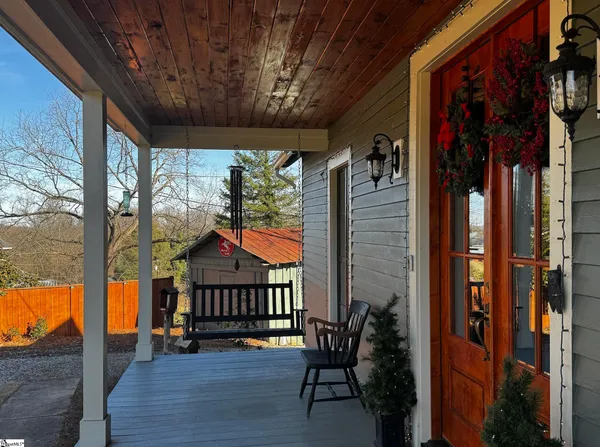$527,900 | 200 East Greenwood Street, Landrum, SC 29356