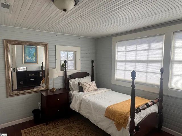 $585,000 | 200 East Greenwood Street, Landrum, SC 29356