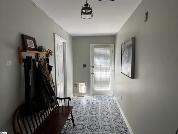 $484,700 | 200 East Greenwood Street, Landrum, SC 29356